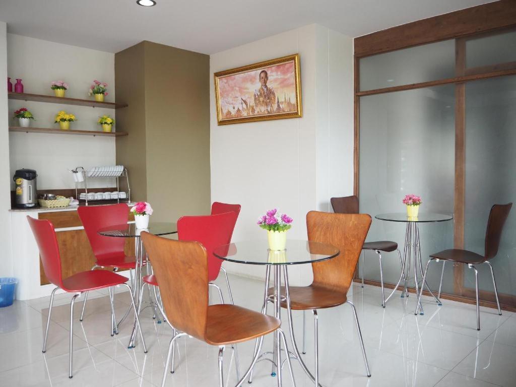 Regent Room Hotel Surat Thani Exterior foto
